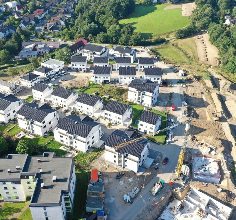 Luftaufnahme von einer Siedlung